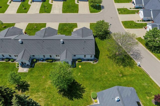923 W WINDTREE DRIVE, Appleton, WI 54914