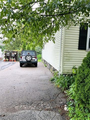 85 Gardner St, Newton, MA 02458