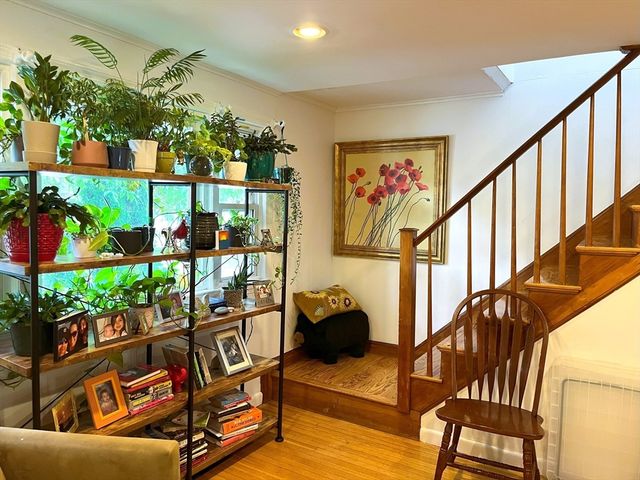 85 Gardner St, Newton, MA 02458