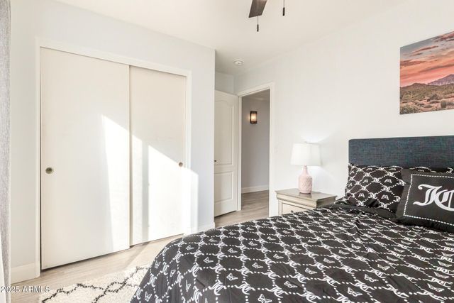 3726 W VILLA LINDA Drive, Glendale, AZ 85310