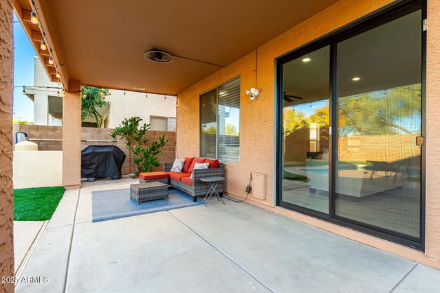 3726 W VILLA LINDA Drive, Glendale, AZ 85310