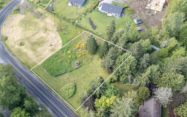 23722 Country Drive E, Graham, WA 98338