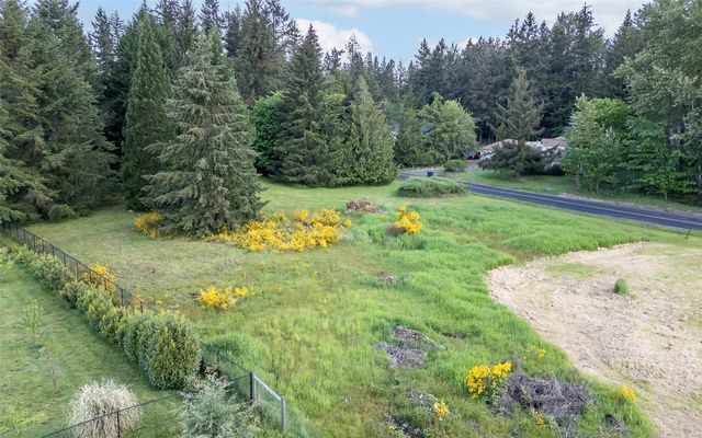 23722 Country Drive E, Graham, WA 98338