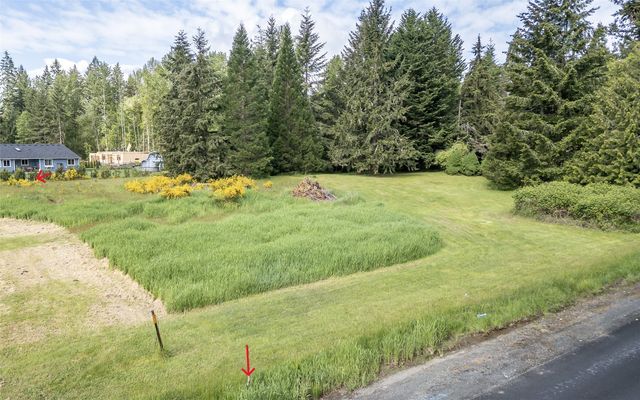 23722 Country Drive E, Graham, WA 98338