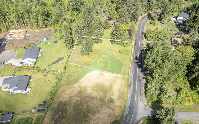 23722 Country Drive E, Graham, WA 98338