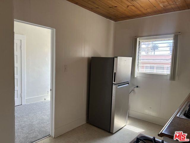 1042 2nd Street 3, Santa Monica, CA 90403