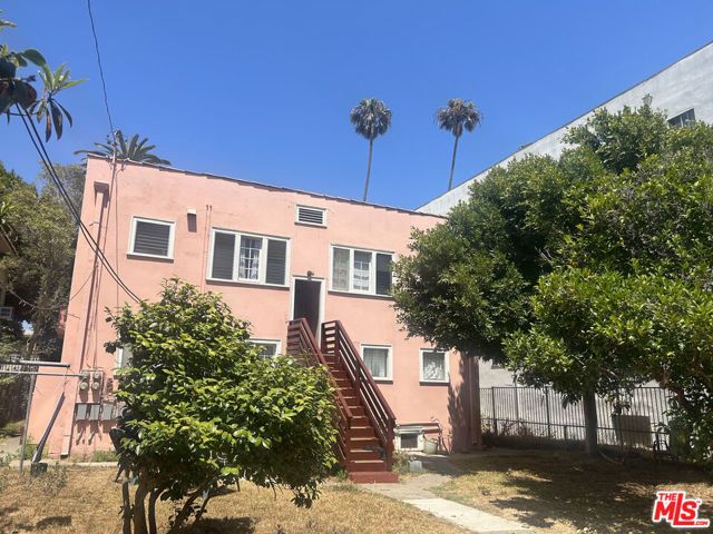 1042 2nd Street 3, Santa Monica, CA 90403
