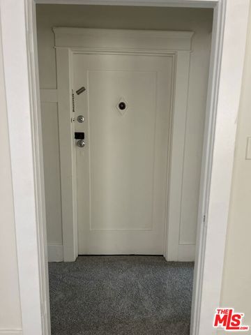 1042 2nd Street 3, Santa Monica, CA 90403