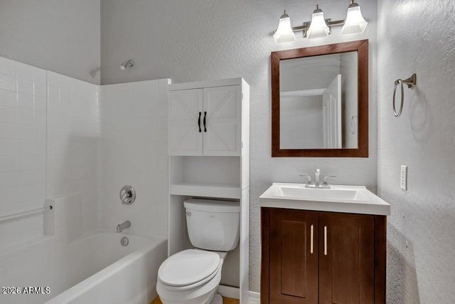 2717 E TEAKWOOD Place, Chandler, AZ 85249