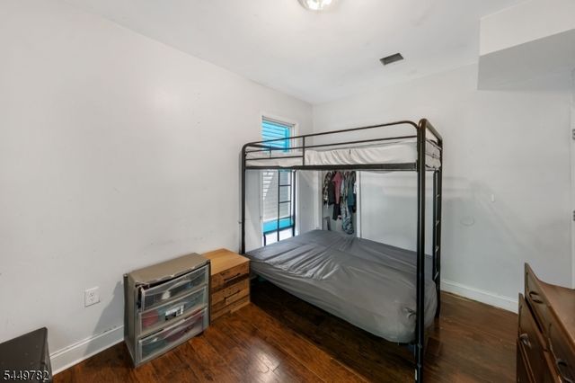 77 S 16Th St, East Orange City, NJ 07018