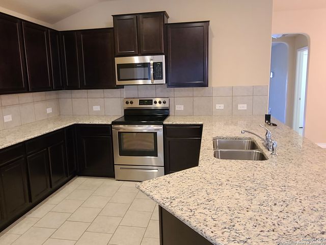 12110 SAPPHIRE RIVER, San Antonio, TX 78245