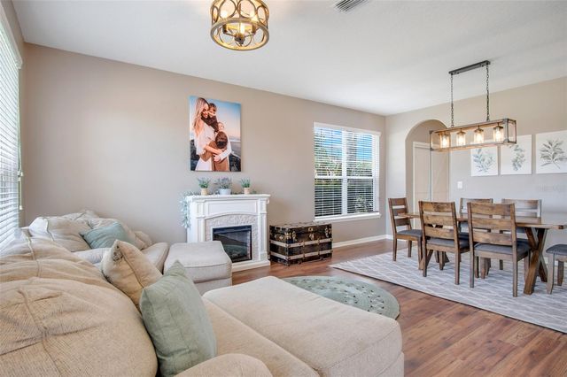 159 RED MAPLE BURL CIRCLE, Debary, FL 32713