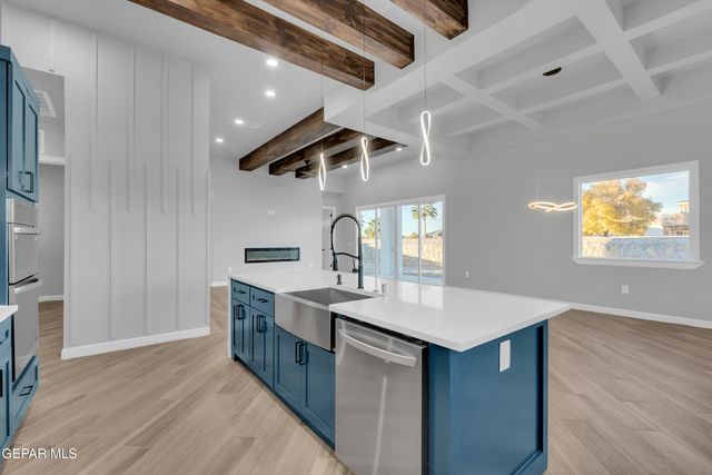 5612 RIO BONITO Circle, El Paso, TX 79932