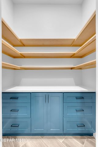 5612 RIO BONITO Circle, El Paso, TX 79932