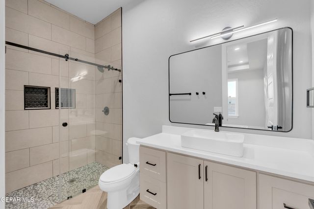 5612 RIO BONITO Circle, El Paso, TX 79932