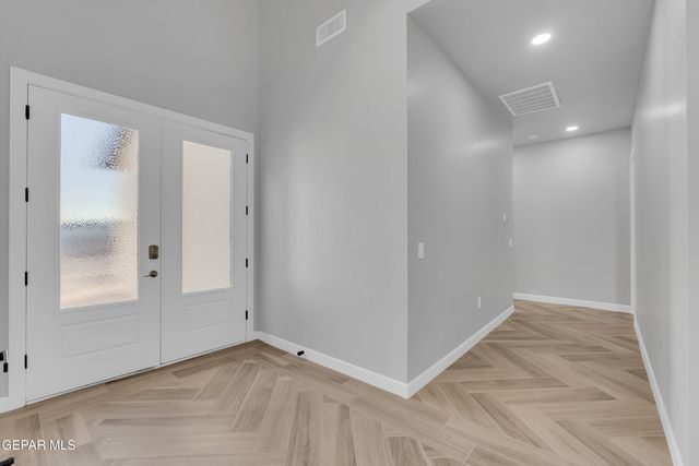 5612 RIO BONITO Circle, El Paso, TX 79932