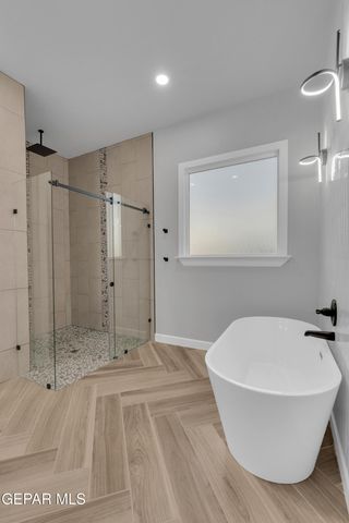 5612 RIO BONITO Circle, El Paso, TX 79932