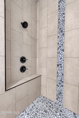 5612 RIO BONITO Circle, El Paso, TX 79932