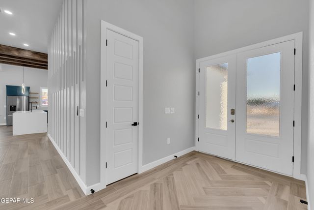 5612 RIO BONITO Circle, El Paso, TX 79932