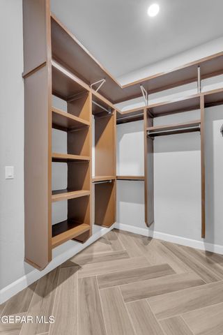 5612 RIO BONITO Circle, El Paso, TX 79932