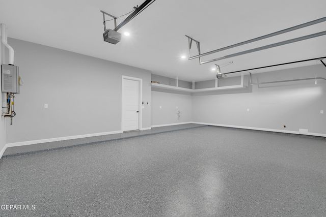 5612 RIO BONITO Circle, El Paso, TX 79932