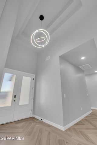 5612 RIO BONITO Circle, El Paso, TX 79932