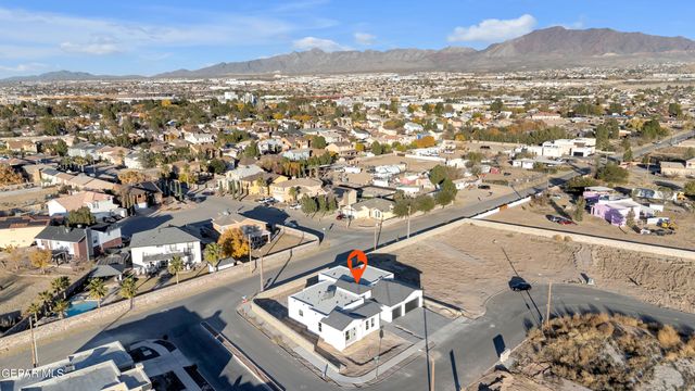 5612 RIO BONITO Circle, El Paso, TX 79932