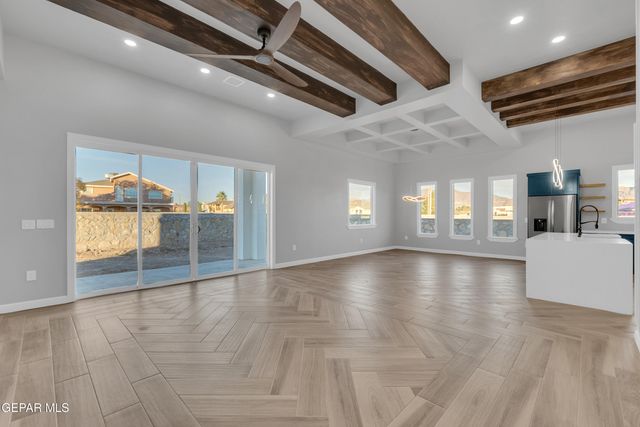 5612 RIO BONITO Circle, El Paso, TX 79932