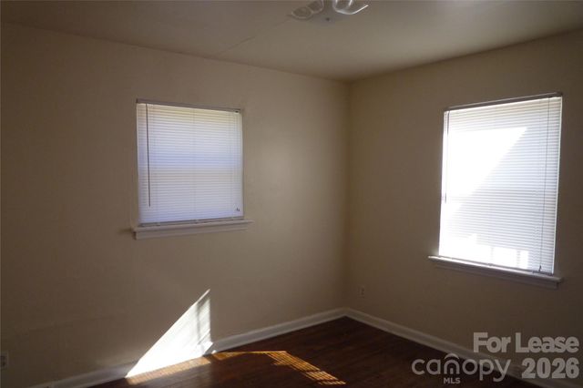 2414 Wilson Avenue, Charlotte, NC 28208