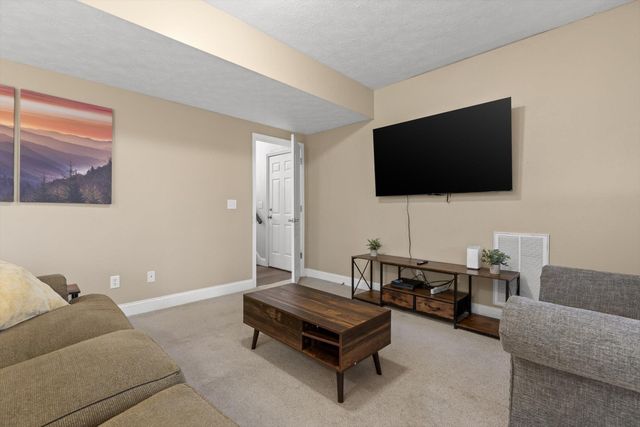 153 Hidden Oaks Drive, Flintstone, GA 30725