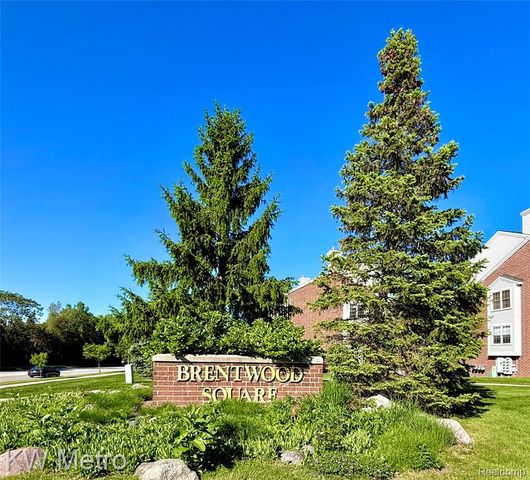 1870 Lindsay Lane, Ann Arbor, MI 48104