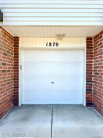 1870 Lindsay Lane, Ann Arbor, MI 48104