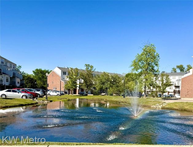 1870 Lindsay Lane, Ann Arbor, MI 48104