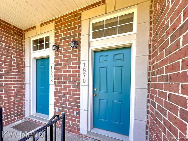 1870 Lindsay Lane, Ann Arbor, MI 48104
