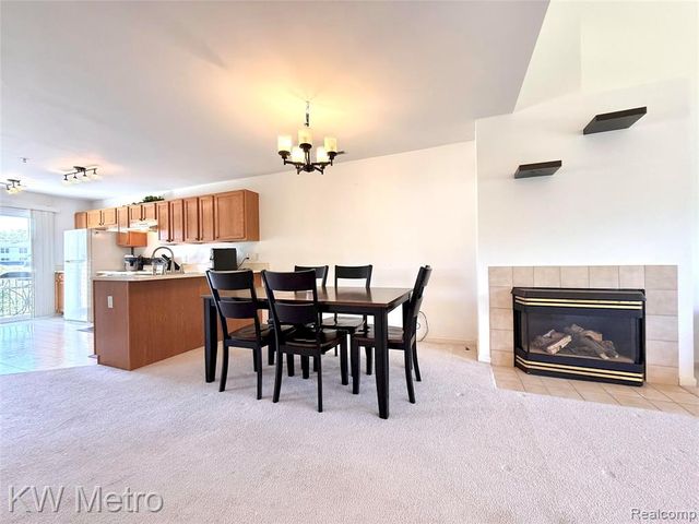 1870 Lindsay Lane, Ann Arbor, MI 48104