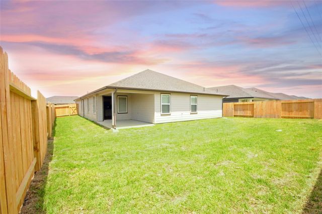 1410 Island Grove Drive, Iowa Colony, TX 77583