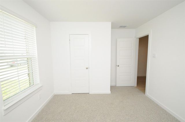 1410 Island Grove Drive, Iowa Colony, TX 77583