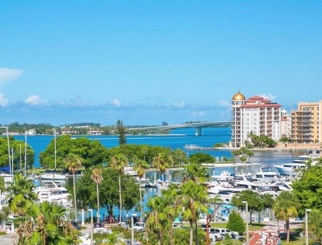 707 S GULFSTREAM AVENUE 301, Sarasota, FL 34236