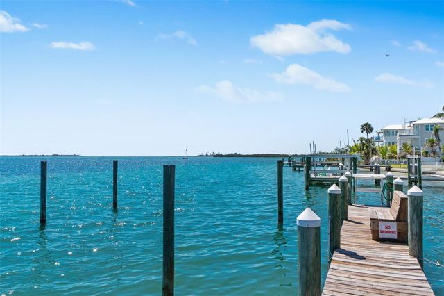 901 GULF DRIVE S 14, Bradenton Beach, FL 34217