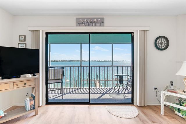 901 GULF DRIVE S 14, Bradenton Beach, FL 34217