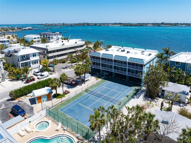 901 GULF DRIVE S 14, Bradenton Beach, FL 34217