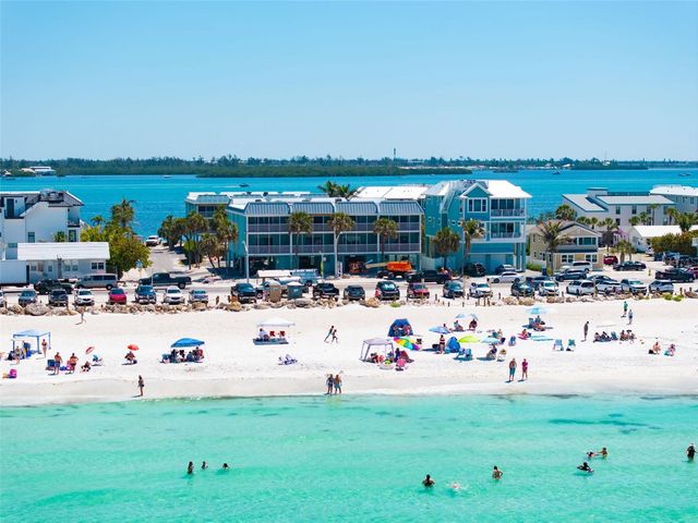 901 GULF DRIVE S 14, Bradenton Beach, FL 34217