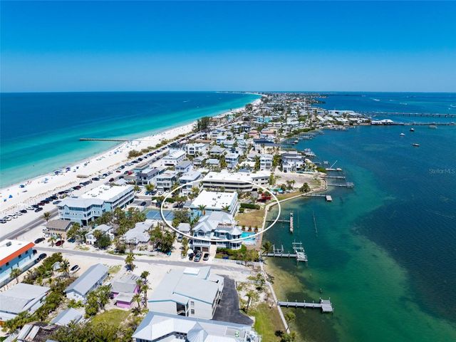 901 GULF DRIVE S 14, Bradenton Beach, FL 34217