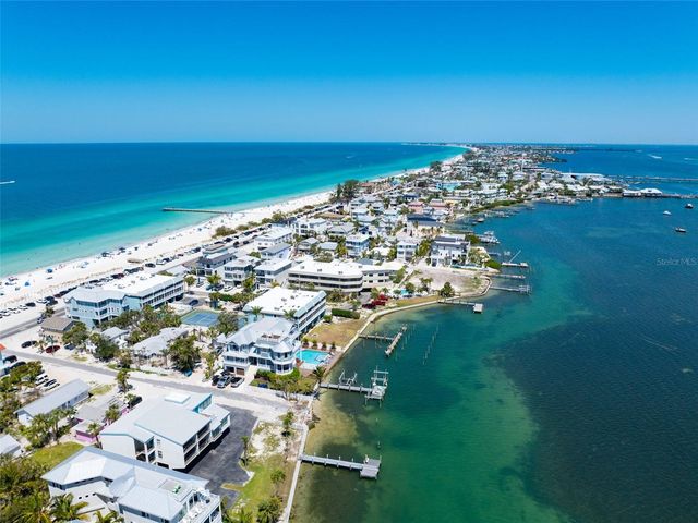 901 GULF DRIVE S 14, Bradenton Beach, FL 34217