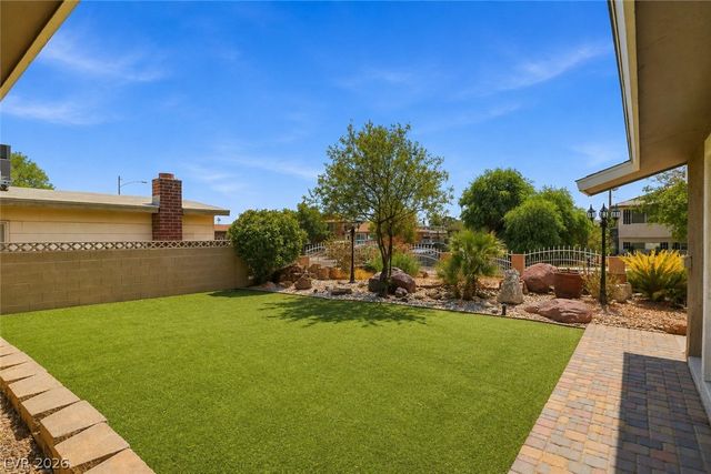 6232 McAllister Avenue, Las Vegas, NV 89107