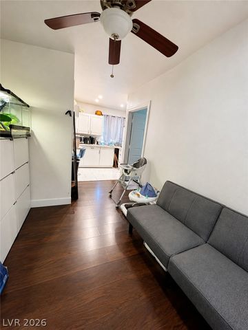 6232 McAllister Avenue, Las Vegas, NV 89107