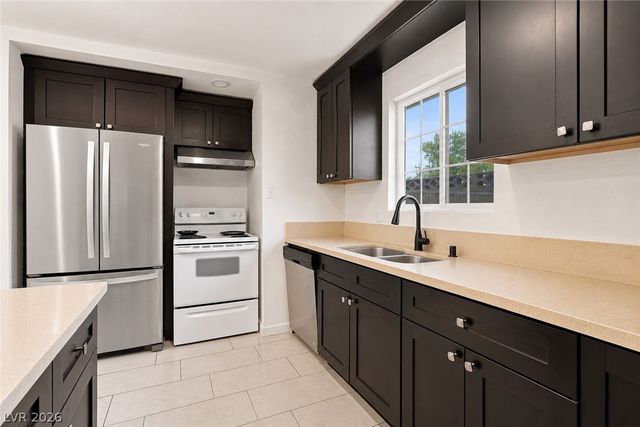 6232 McAllister Avenue, Las Vegas, NV 89107