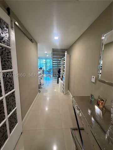2950 NE 188th St 325, Aventura, FL 33180