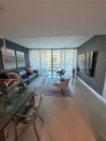 2950 NE 188th St 325, Aventura, FL 33180