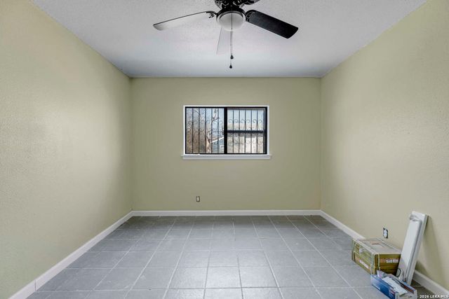 119 J, San Antonio, TX 78210